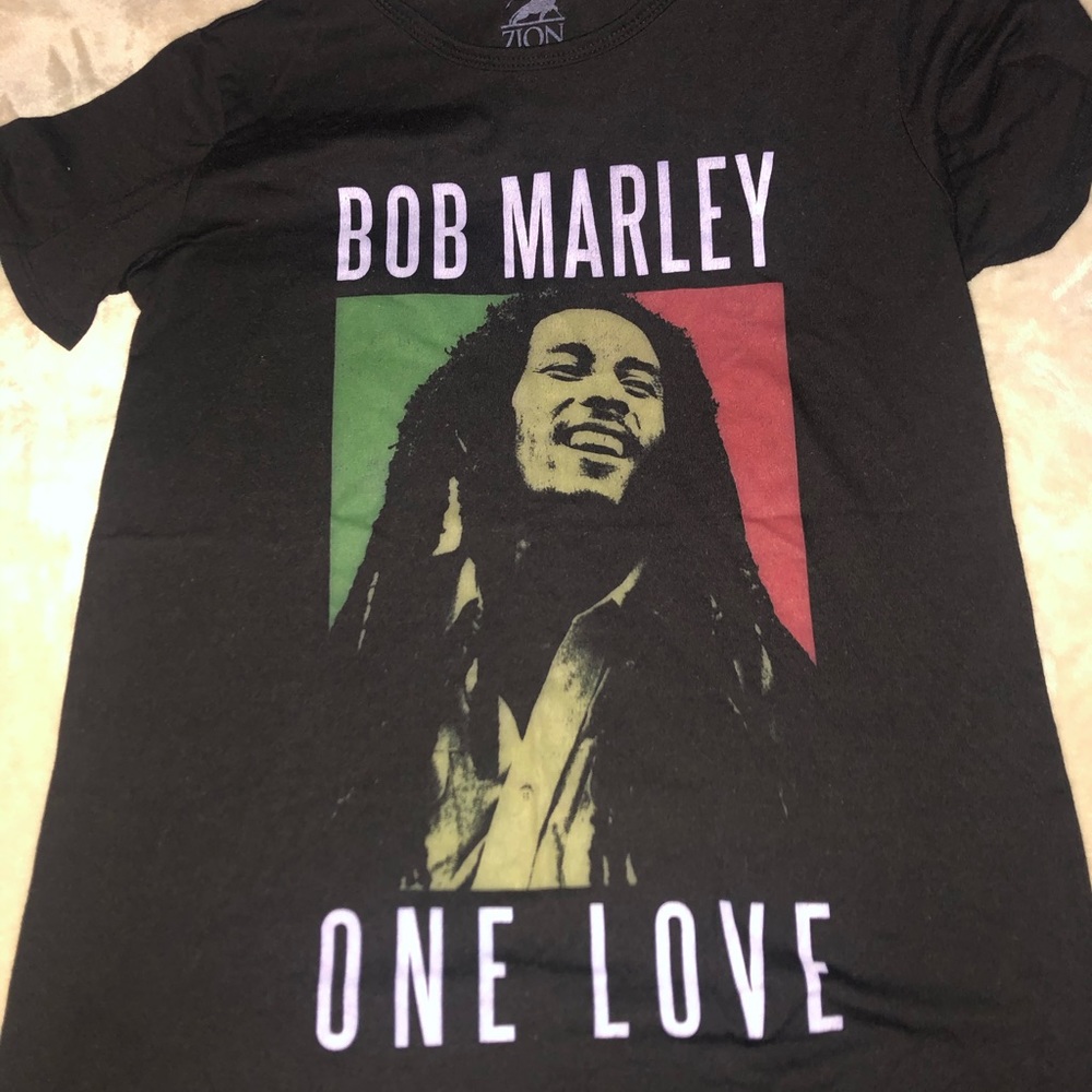 Women’s Bob Marley Tee